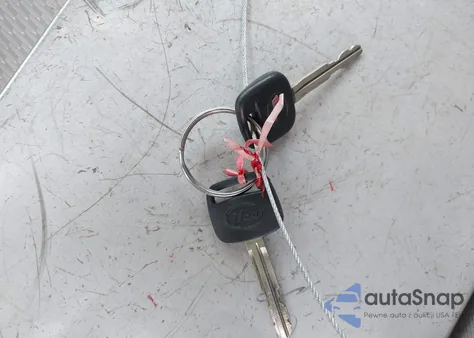 2004 Toyota Highlander из США, поврежденный, VIN JTEDD21AX40082927